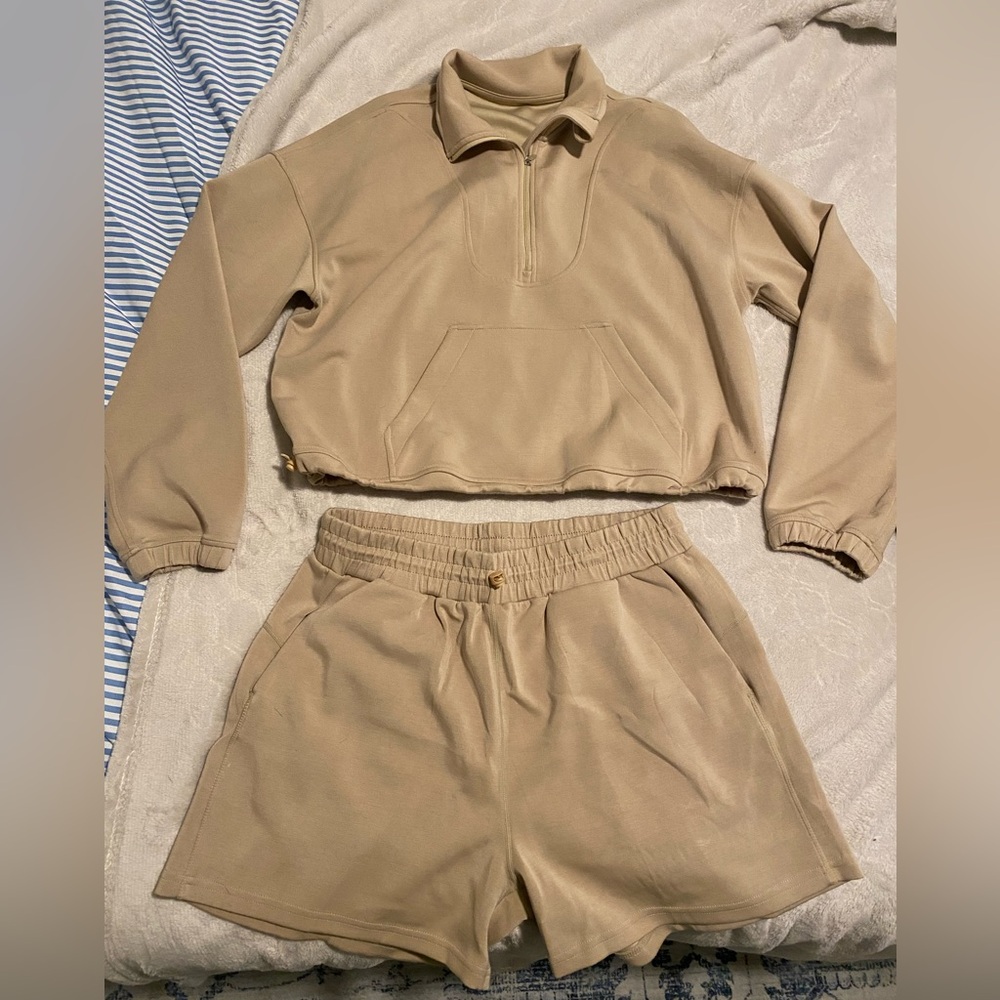 Women’s Two Piece Lounge Set